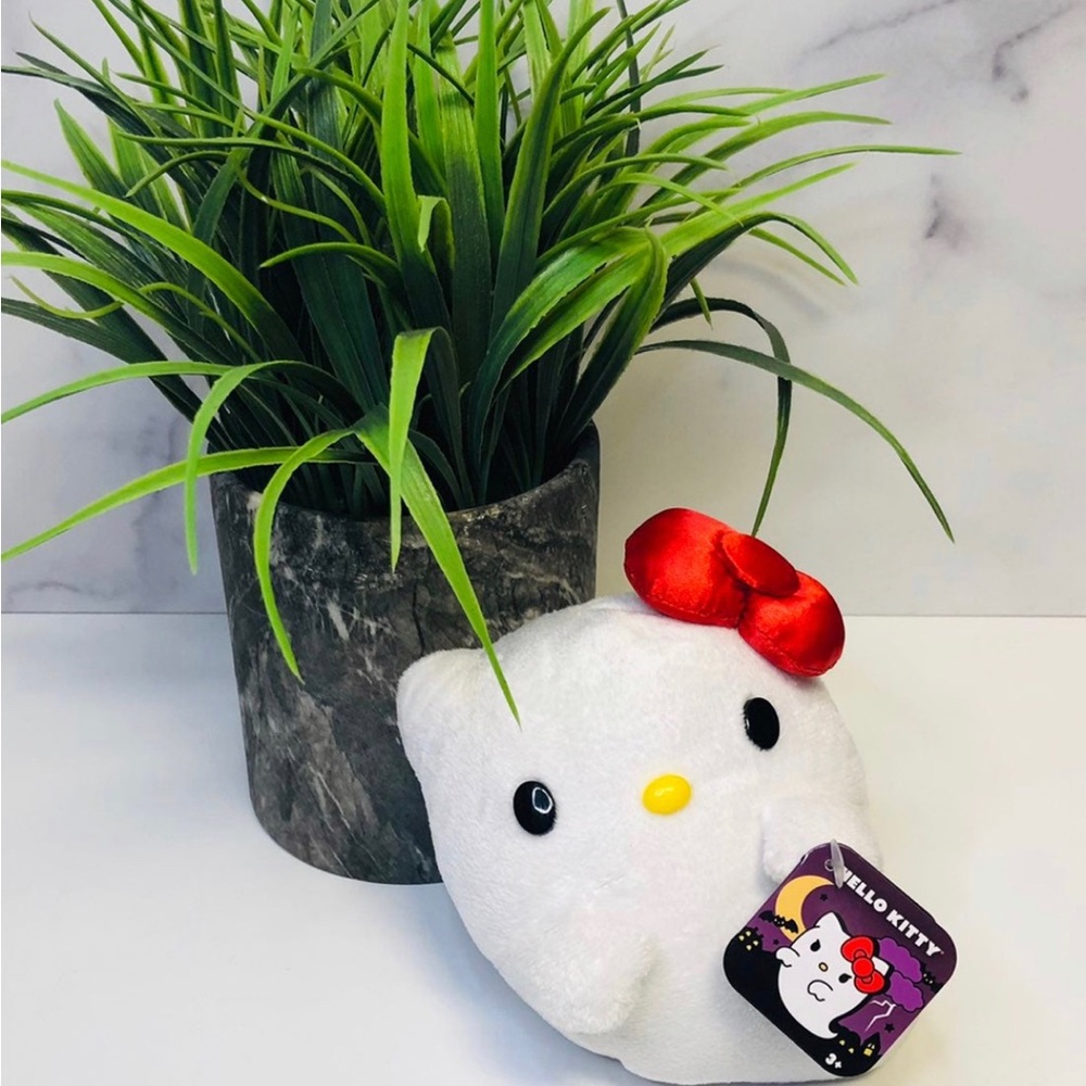 Hello Kitty halloween Ghost 6’ Toy Plush
